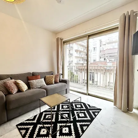 Appartement Riviera - Carre D'or - Large Ac Terrasse - Tres Calme - Balcon Berlioz 2